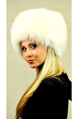 White fox fur hat